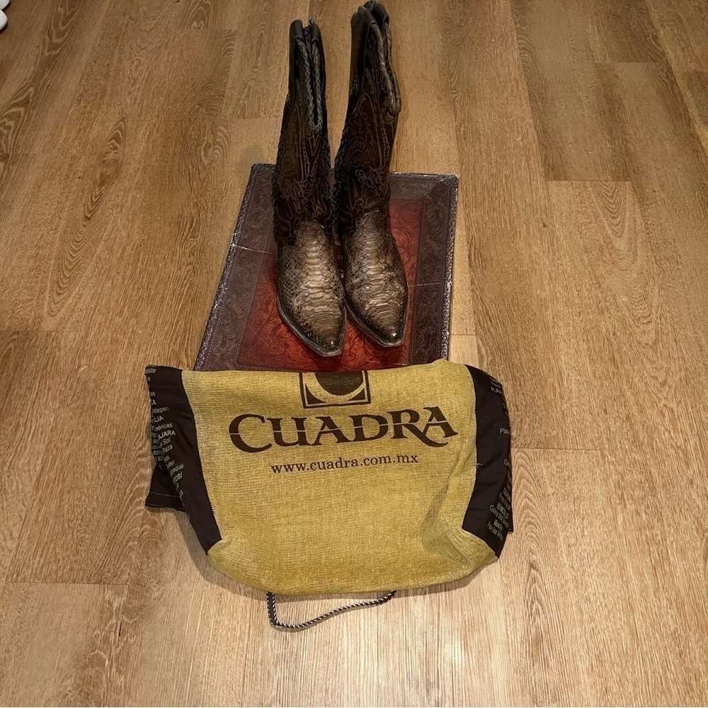 SNAKESKIN COWBOY BOOTS SIZE 7.5 - Picture 2 of 3